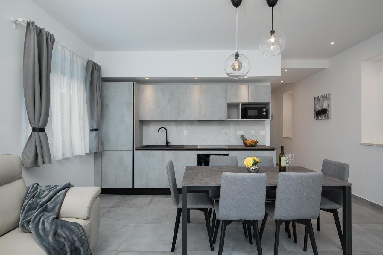 Apartments Igor Medulin Luaran gambar